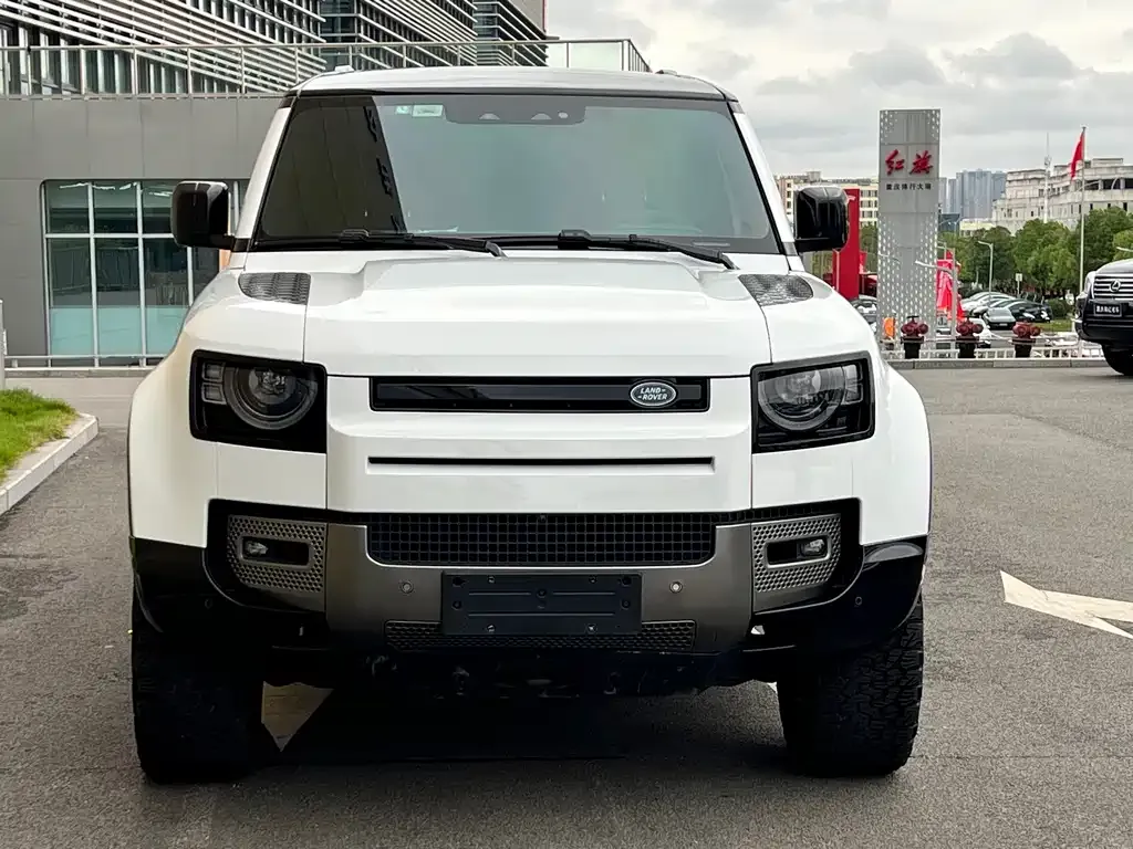 Land Rover Defender — фото 10