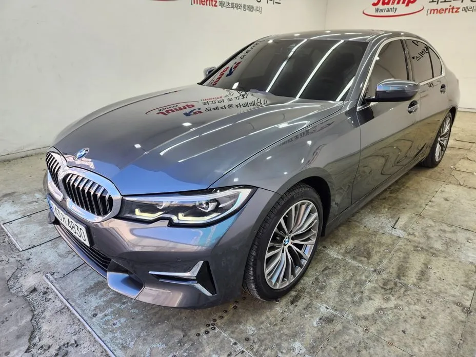 BMW 3-Series — фото 1