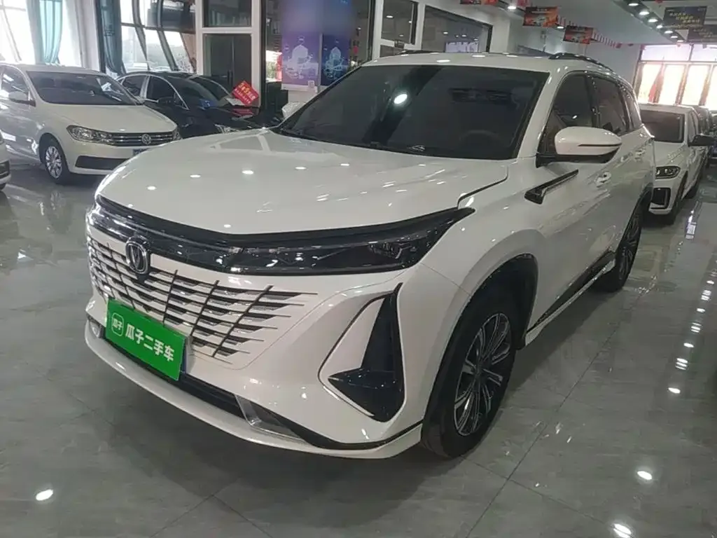 Changan CS75 PLUS — фото 1