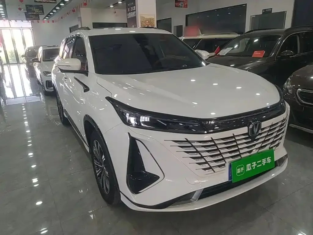 Changan CS75 PLUS — фото 4