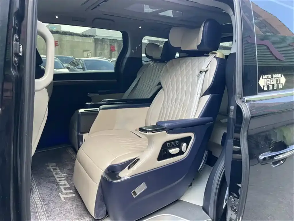 GAC Motor Trumpchi M8 — фото 2