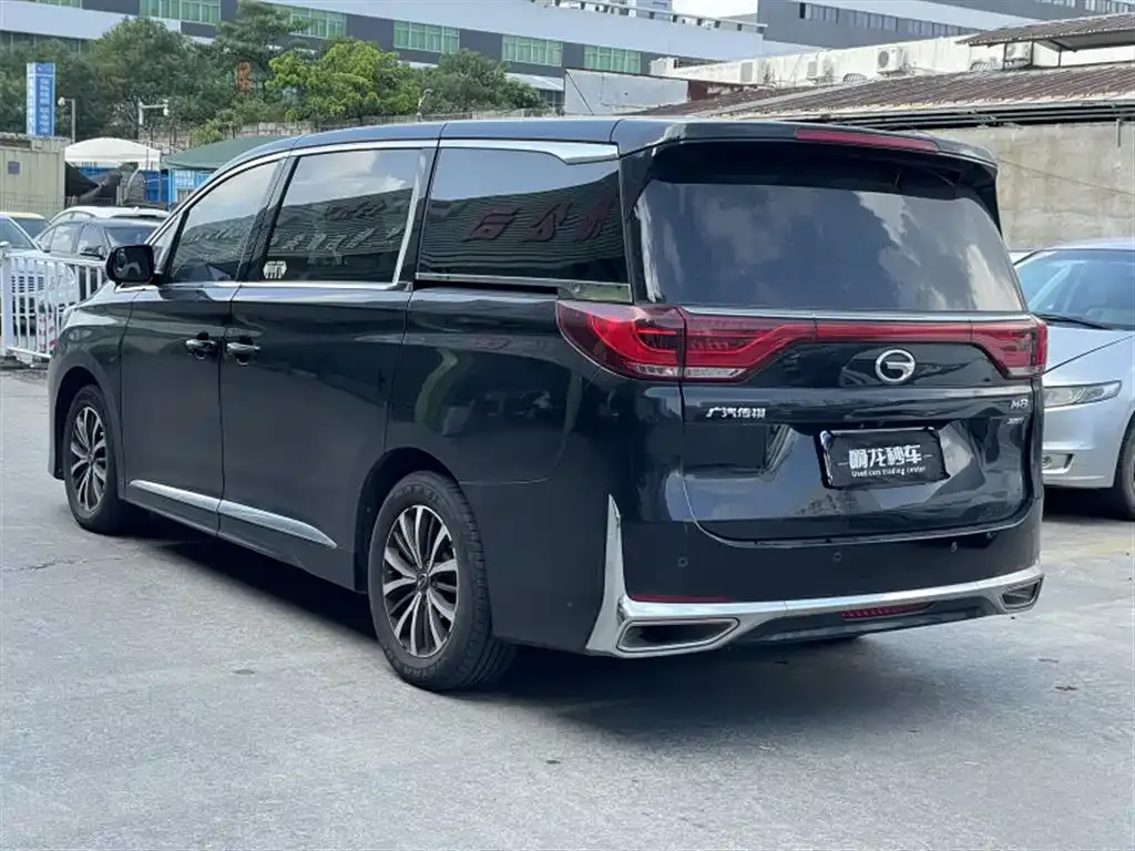 GAC Motor Trumpchi M8 — фото 6