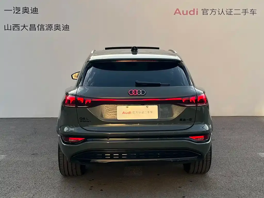 Audi Q6L e-tron — фото 7
