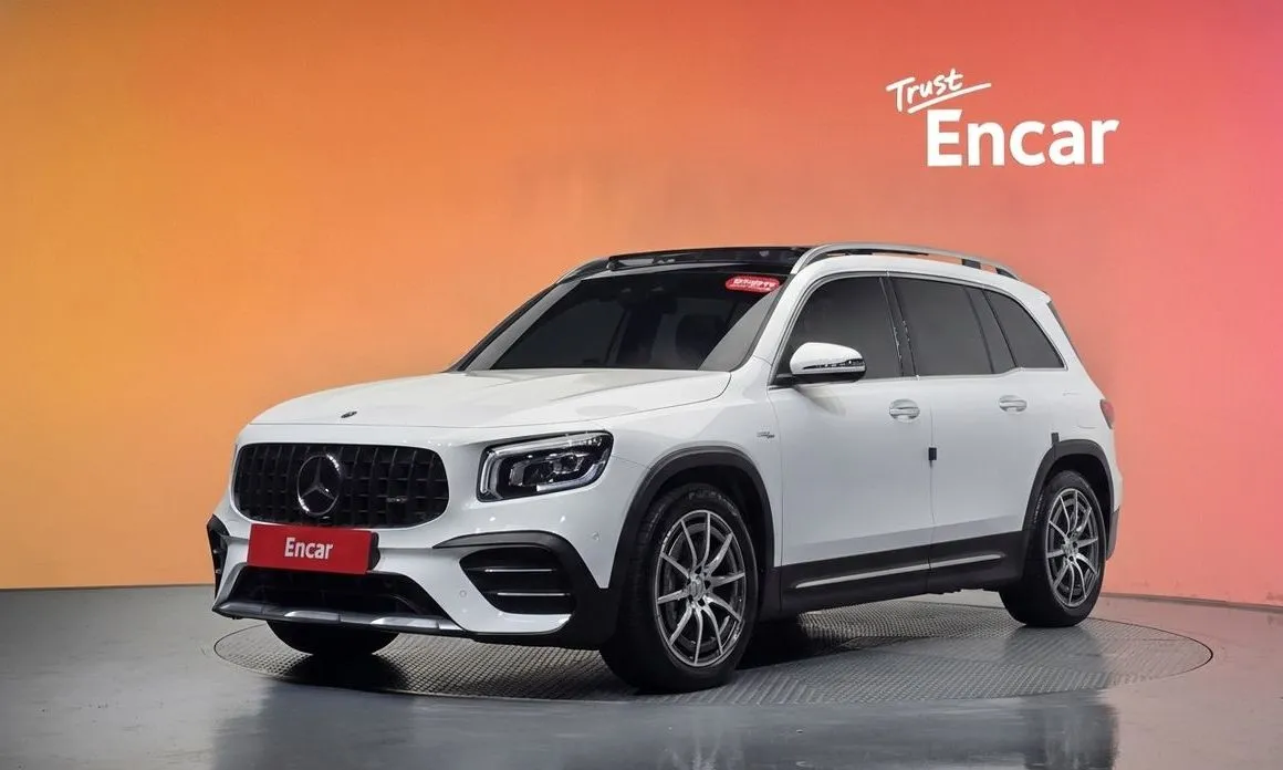 Mercedes-Benz GLB-Class — фото 1