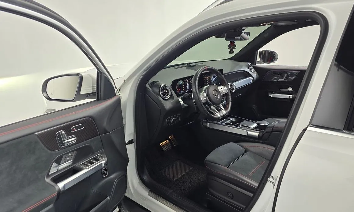 Mercedes-Benz GLB-Class — фото 10