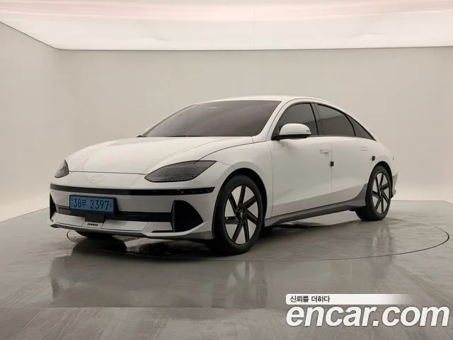 Hyundai Ioniq6 — фото 1