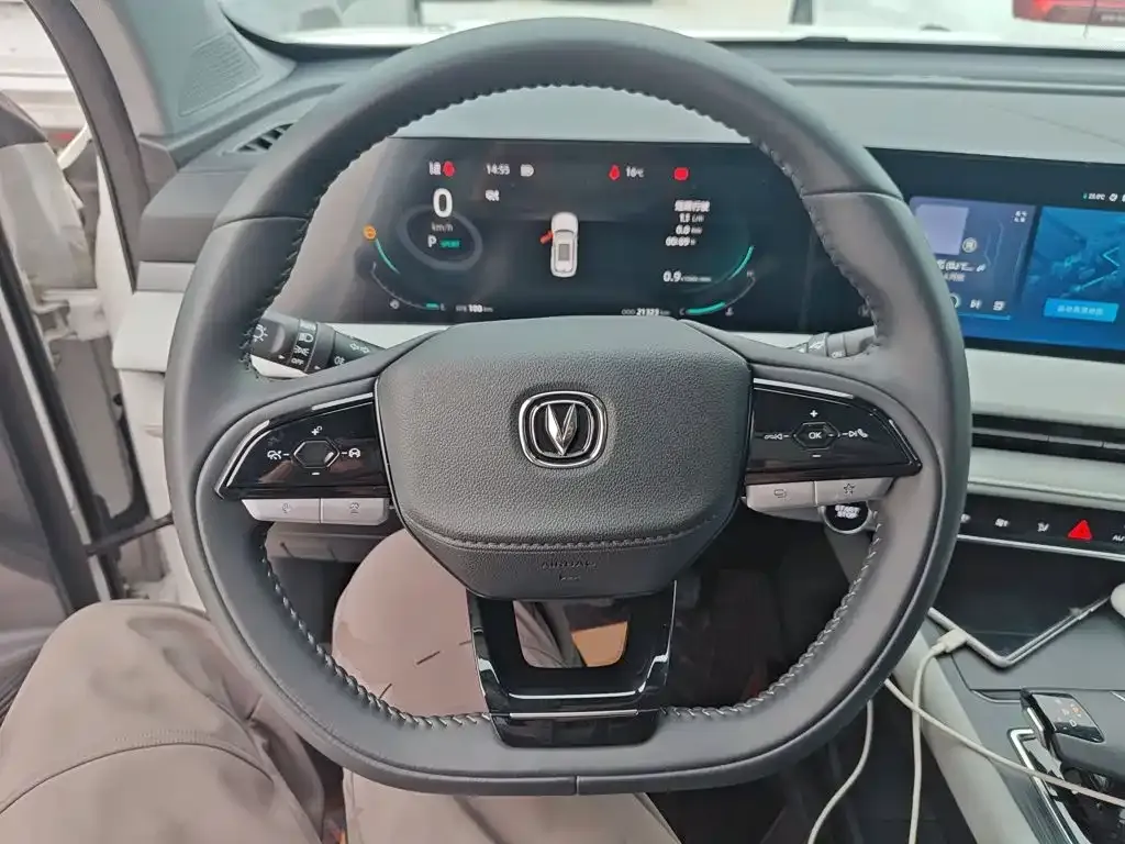 Changan CS75 PLUS — фото 2