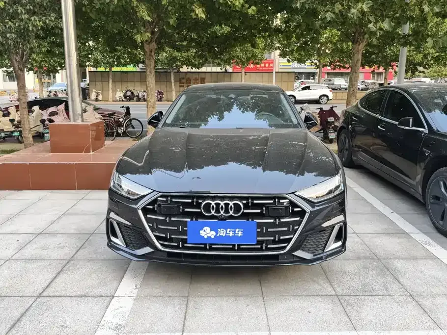 Audi A7L — фото 9