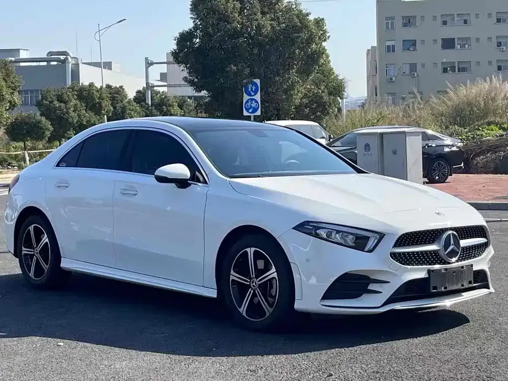 Mercedes-Benz A-Class — фото 3