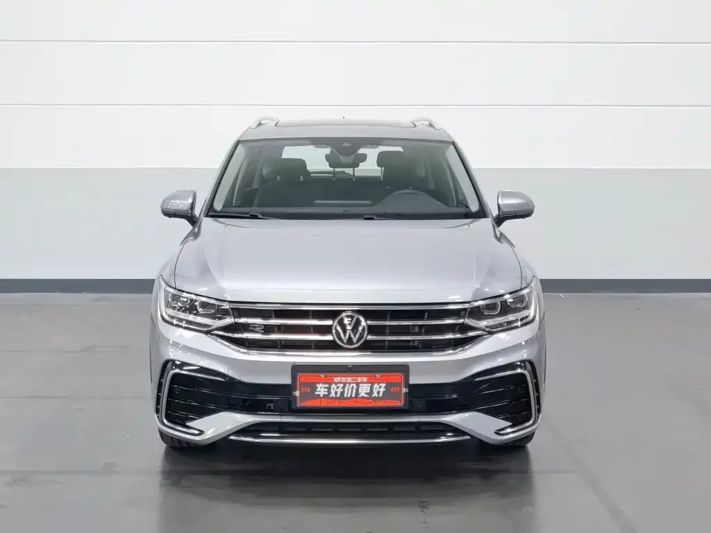 Volkswagen Tiguan L — фото 3