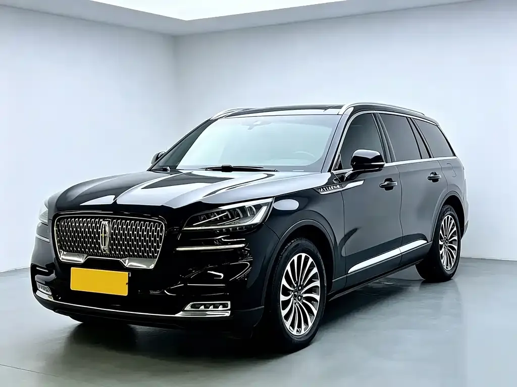 Lincoln Aviator — фото 1