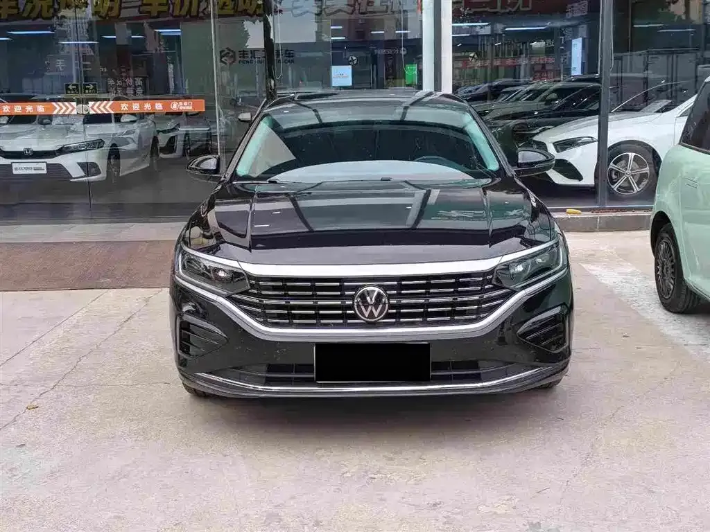 Volkswagen Passat — фото 2