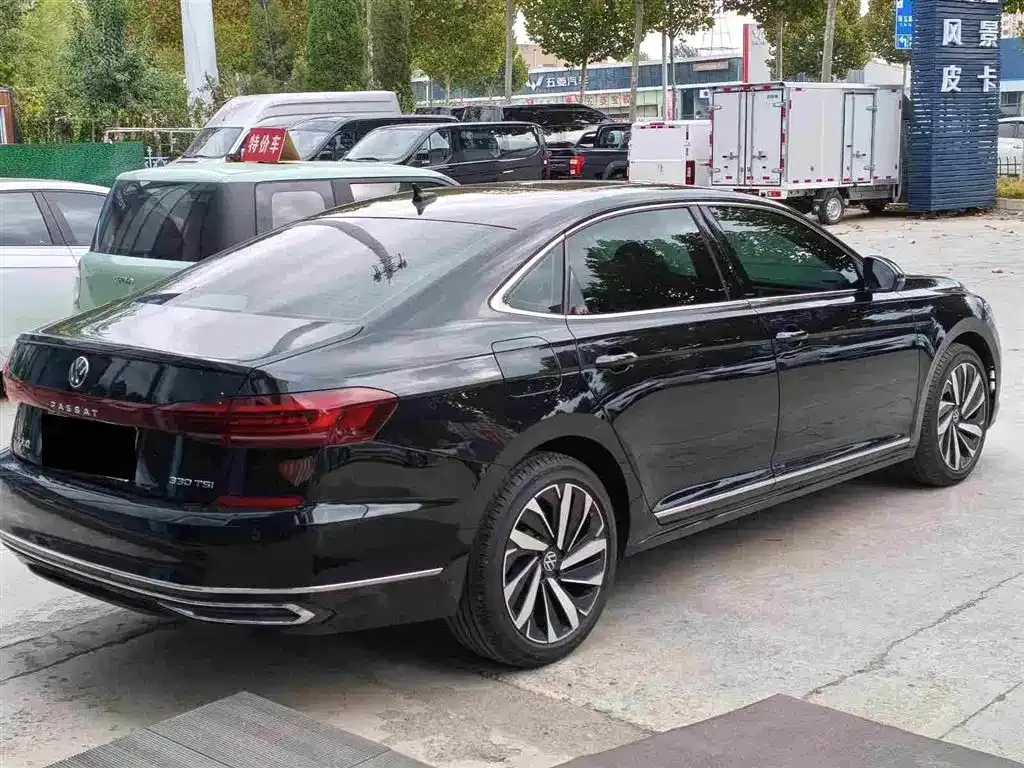 Volkswagen Passat — фото 6