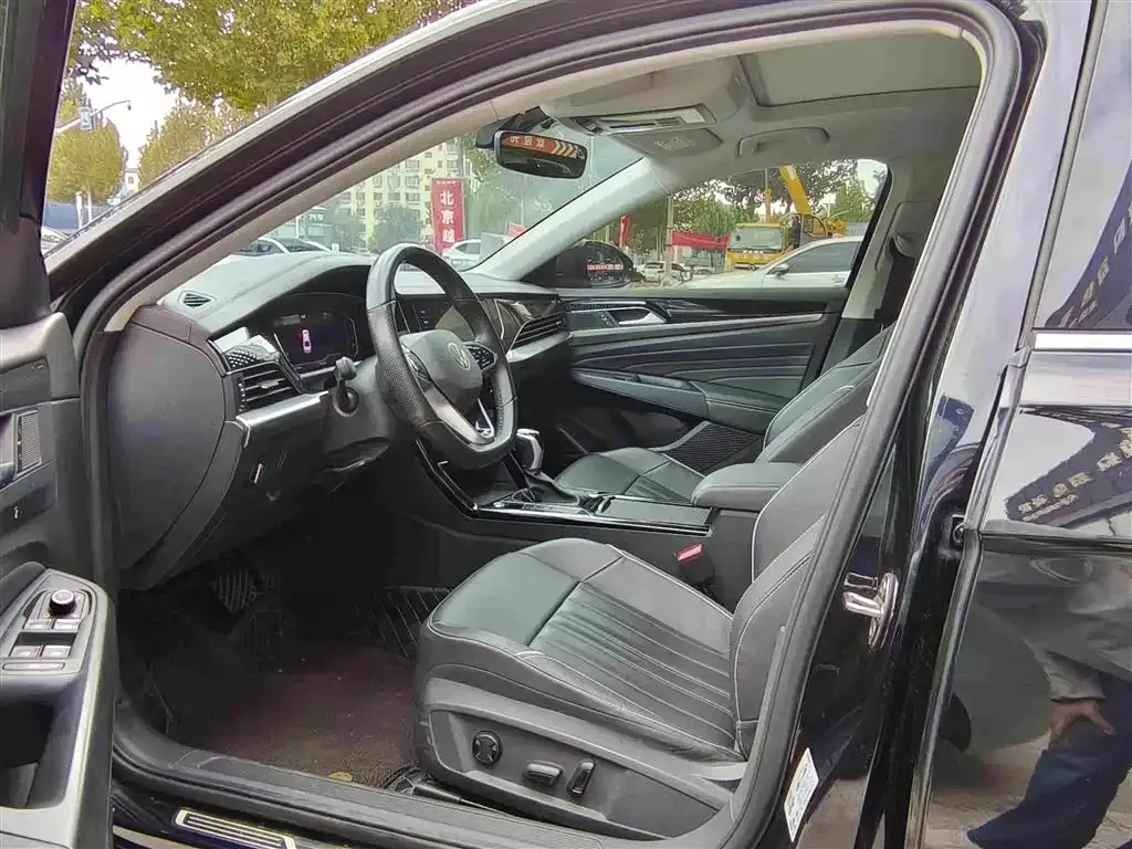 Volkswagen Passat — фото 5