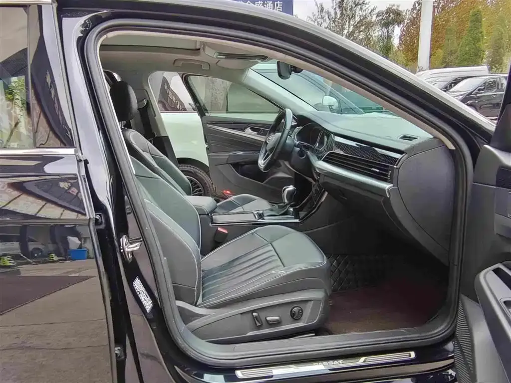 Volkswagen Passat — фото 3