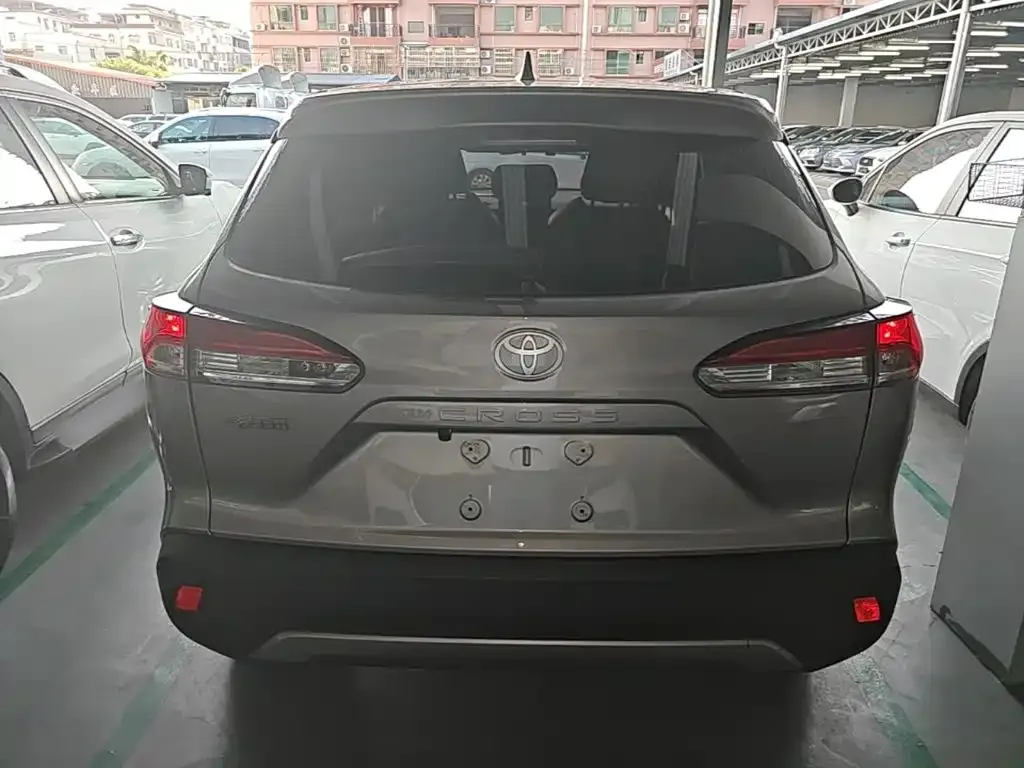 Toyota Corolla Cross — фото 4