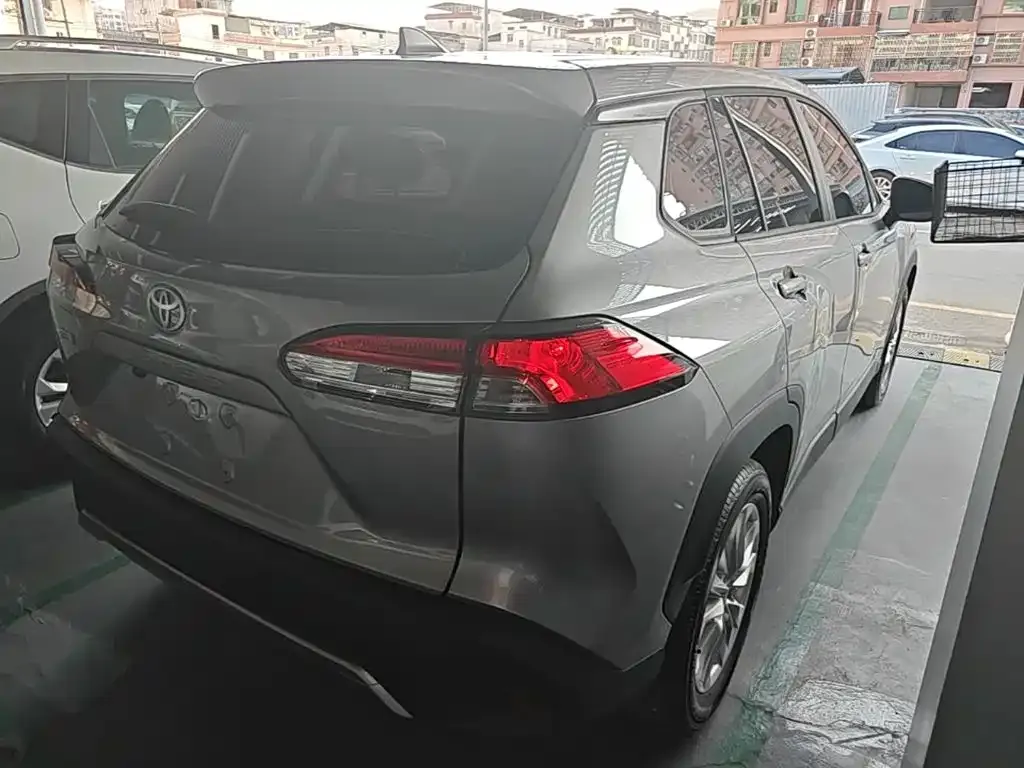 Toyota Corolla Cross — фото 7