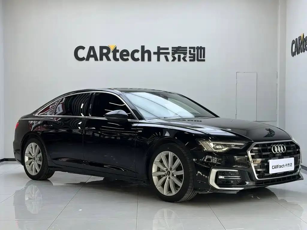 Audi A6L — фото 2