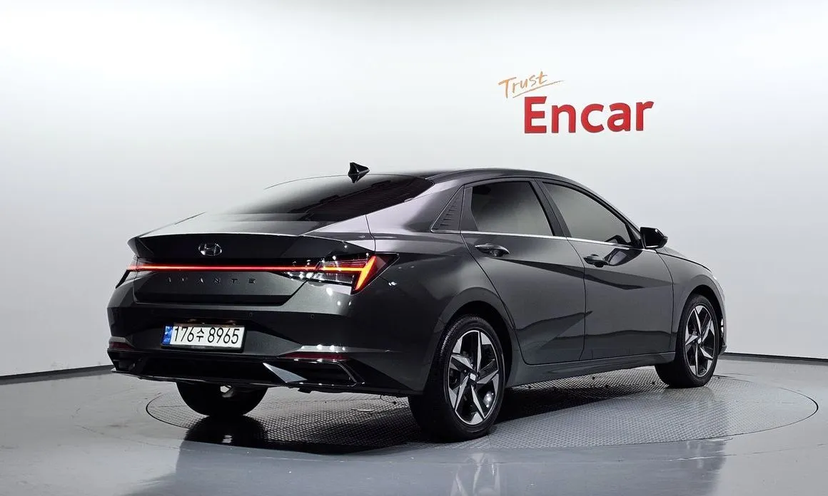 Hyundai AVANTE — фото 9