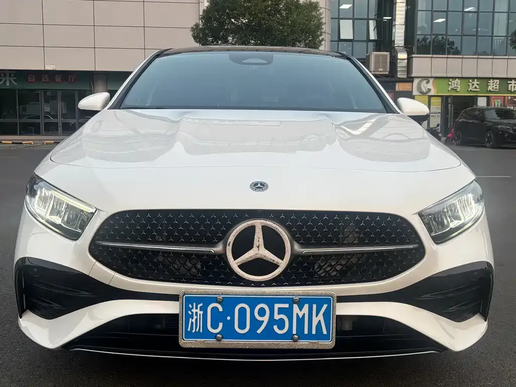 Mercedes-Benz A-Class — фото 10