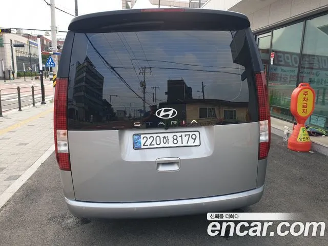 Hyundai Staria — фото 2