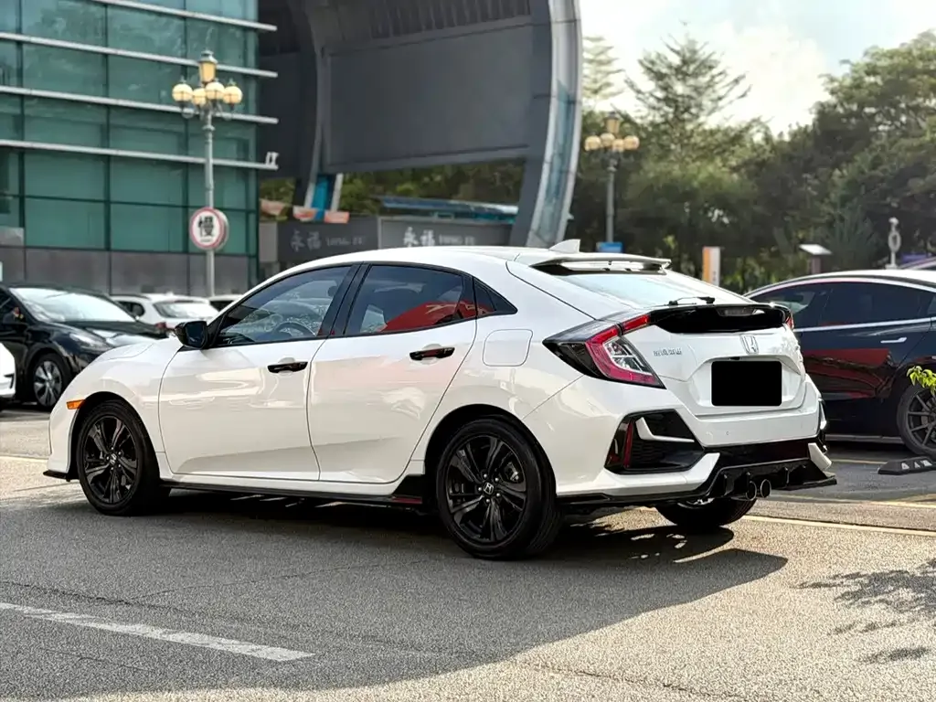 Honda Civic — фото 4