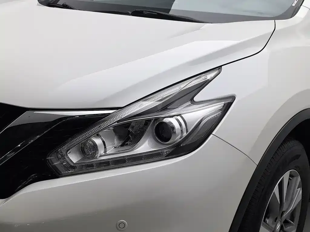 Nissan Murano — фото 10