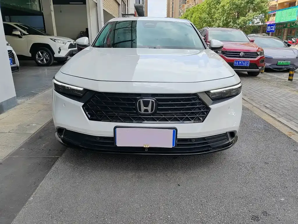 Honda Accord — фото 4