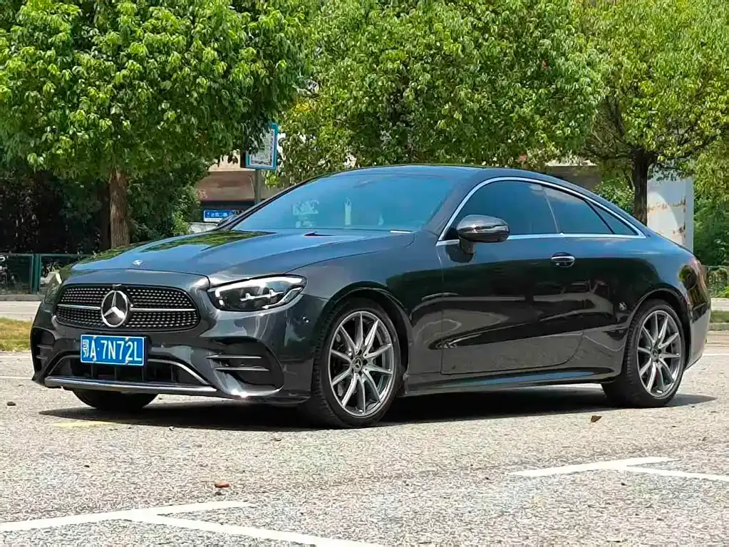 Mercedes-Benz E-Class (Import) — фото 1
