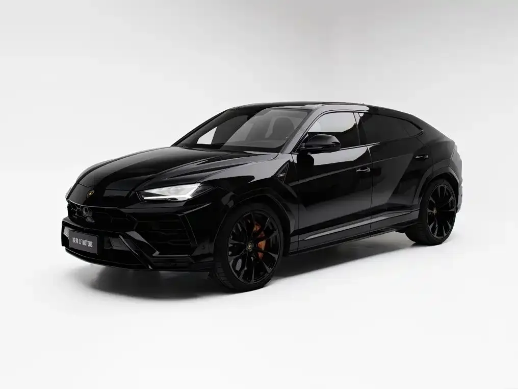Lamborghini Urus — фото 1