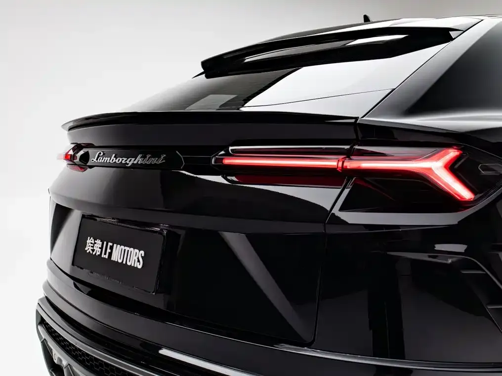 Lamborghini Urus — фото 9