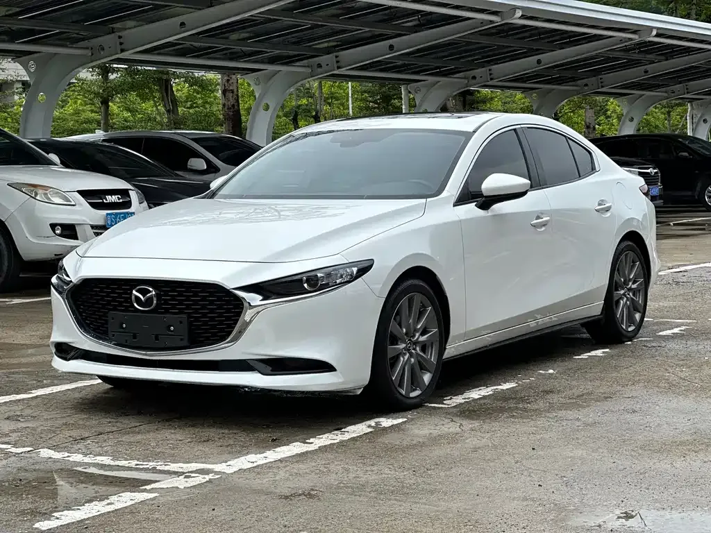 Mazda 3 Axela — фото 7