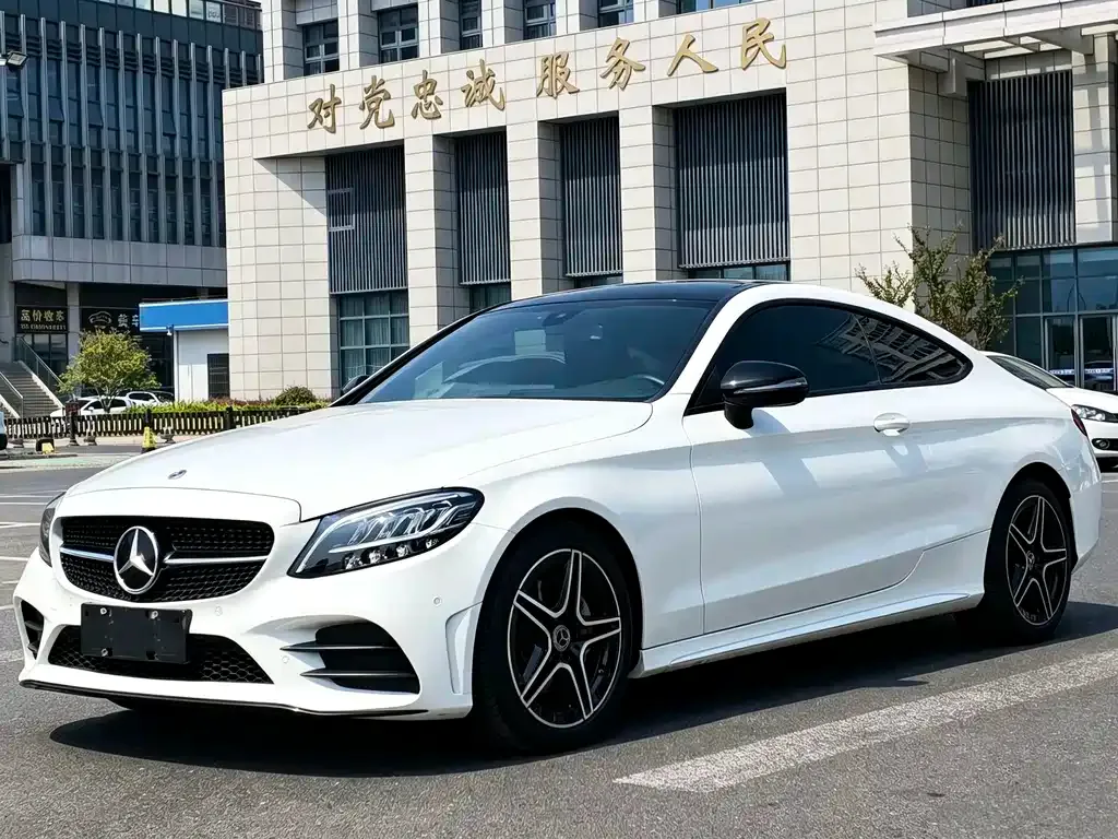 Mercedes-Benz C-Class (Import) — фото 1