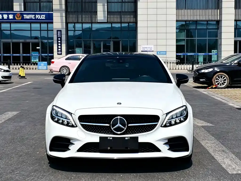 Mercedes-Benz C-Class (Import) — фото 2