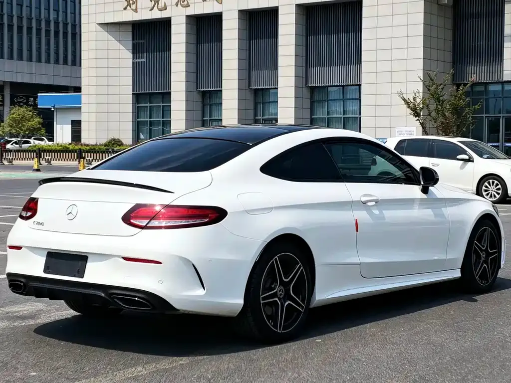 Mercedes-Benz C-Class (Import) — фото 9