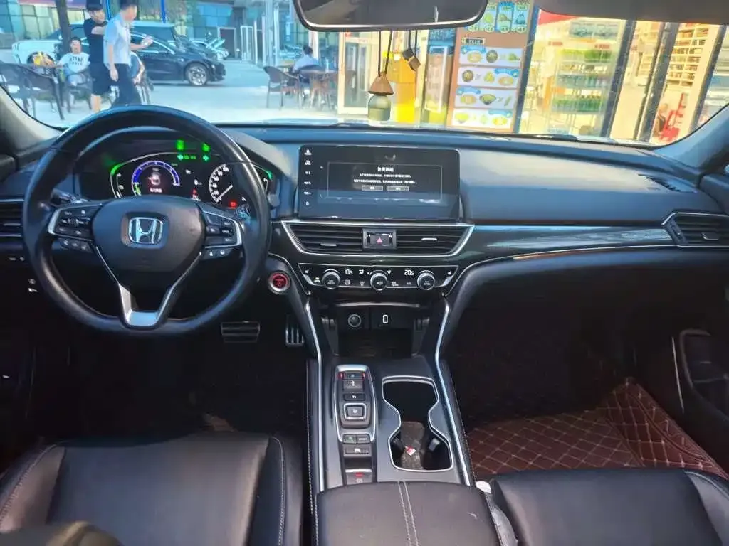 Honda Accord — фото 6