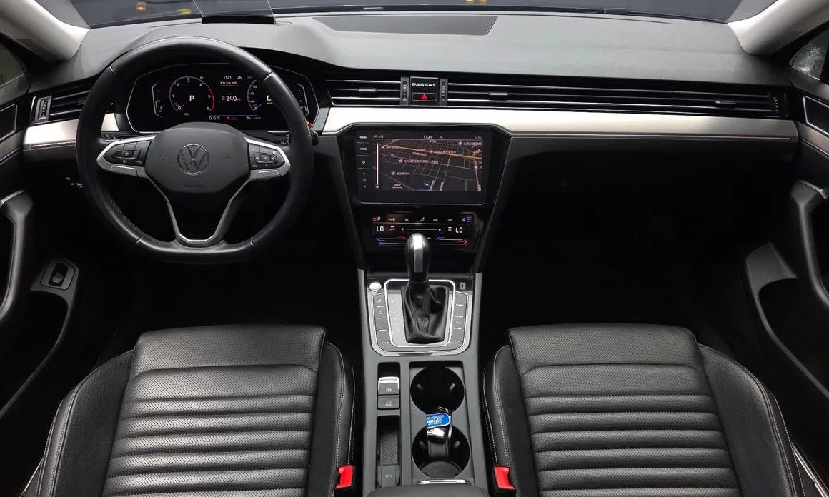 Volkswagen Passat — фото 5