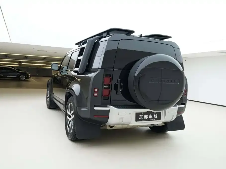 Land Rover Defender — фото 4