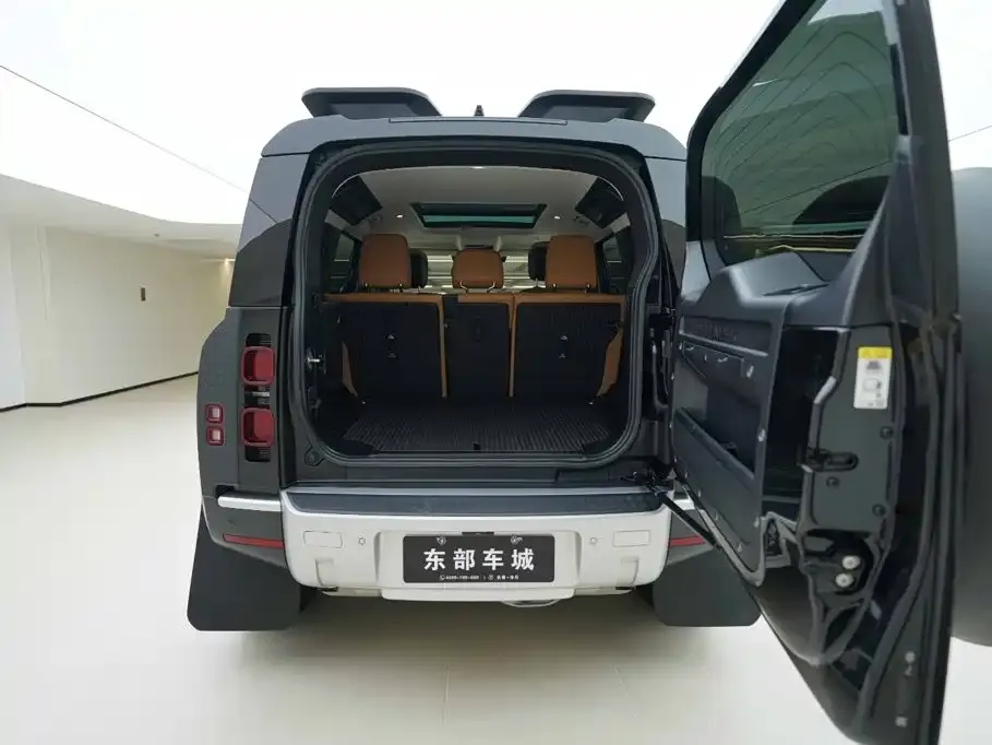 Land Rover Defender — фото 6