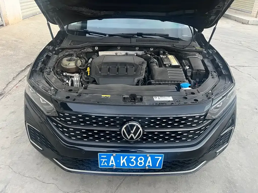 Volkswagen Passat — фото 10
