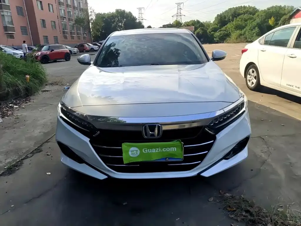 Honda Accord — фото 3