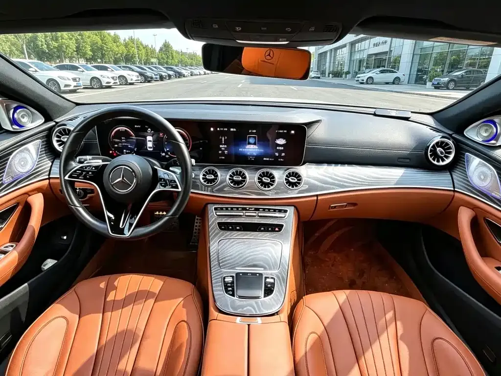 Mercedes-Benz CLS — фото 7