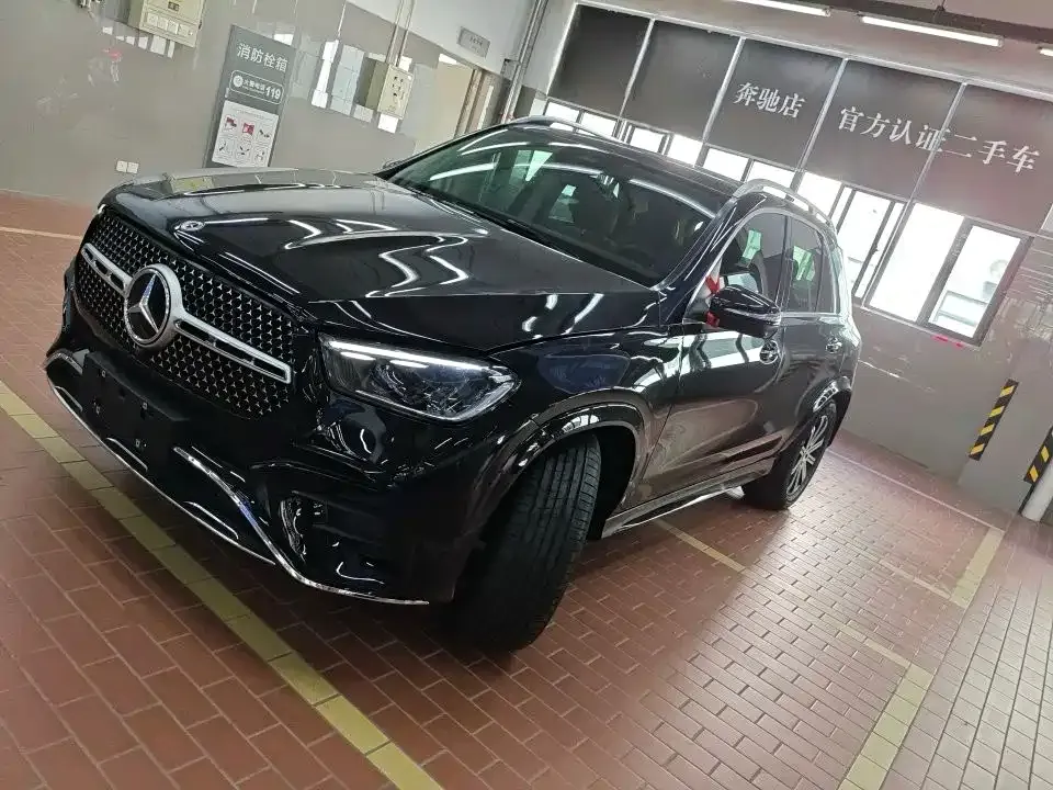 Mercedes-Benz GLE (Import) — фото 1