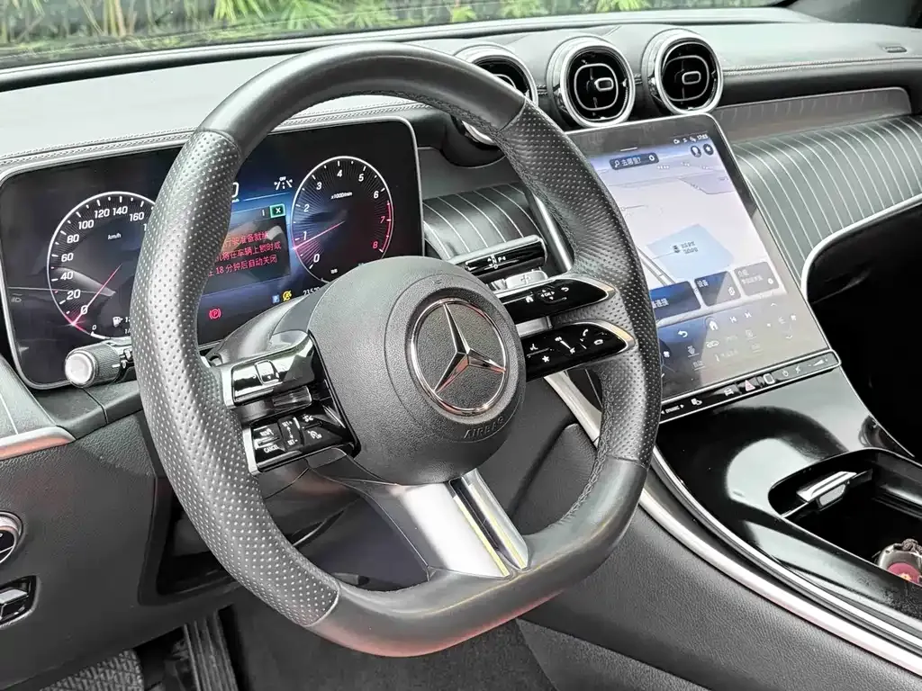 Mercedes-Benz GLC — фото 9
