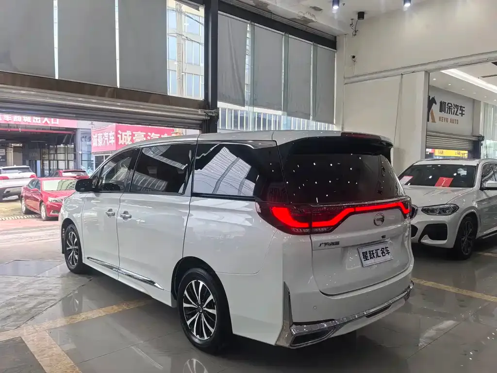 GAC Motor Trumpchi M8 — фото 6