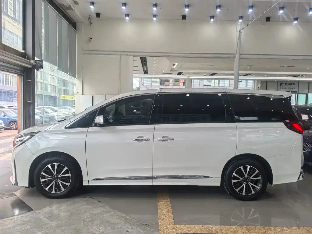 GAC Motor Trumpchi M8 — фото 4