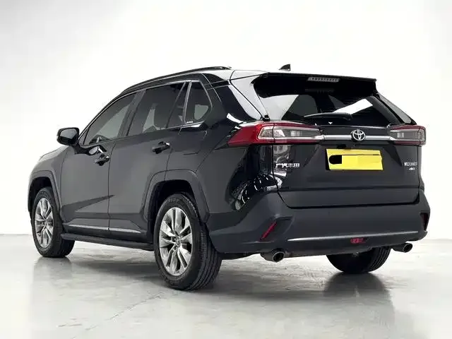 Toyota Wildlander — фото 2