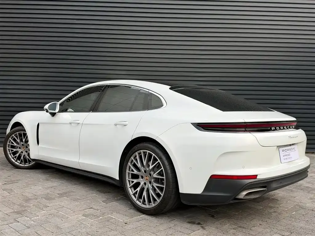 Porsche Panamera — фото 8