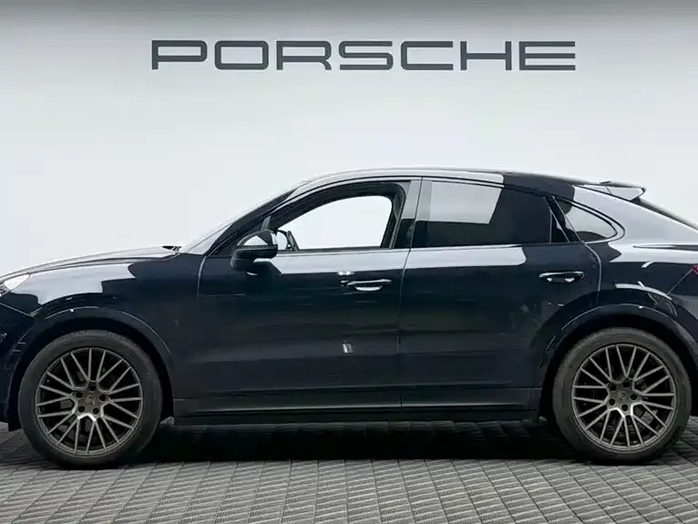 Porsche Cayenne — фото 8