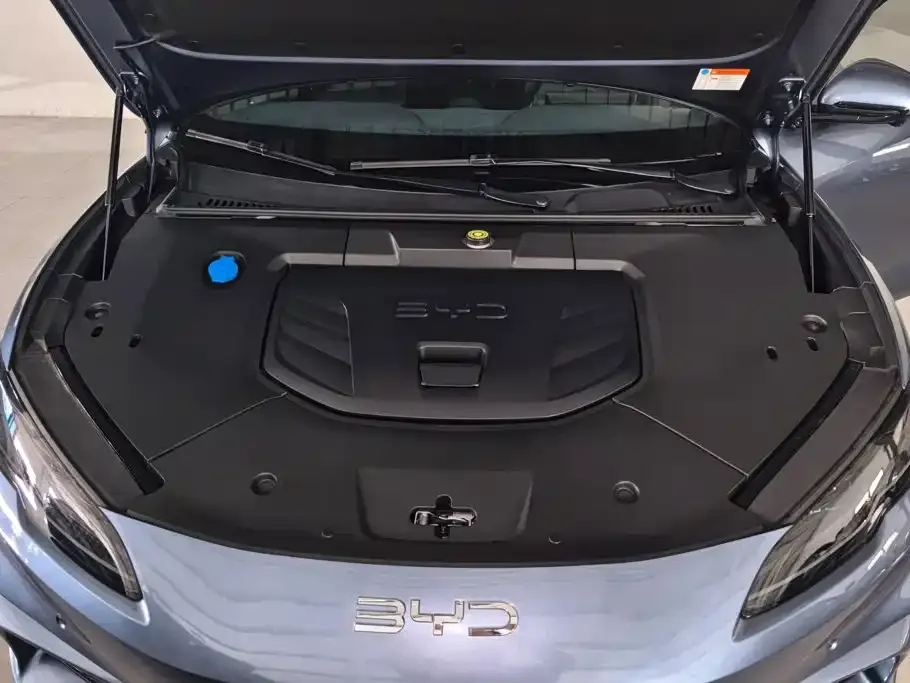 BYD Seal 06GT — фото 9